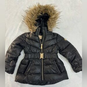 Michael Kors Girls Belted Stadium Puffer Jacket With Faux Fur Hood